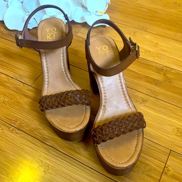 Yoki Strappy Platform Heel - Picture 2 of 5